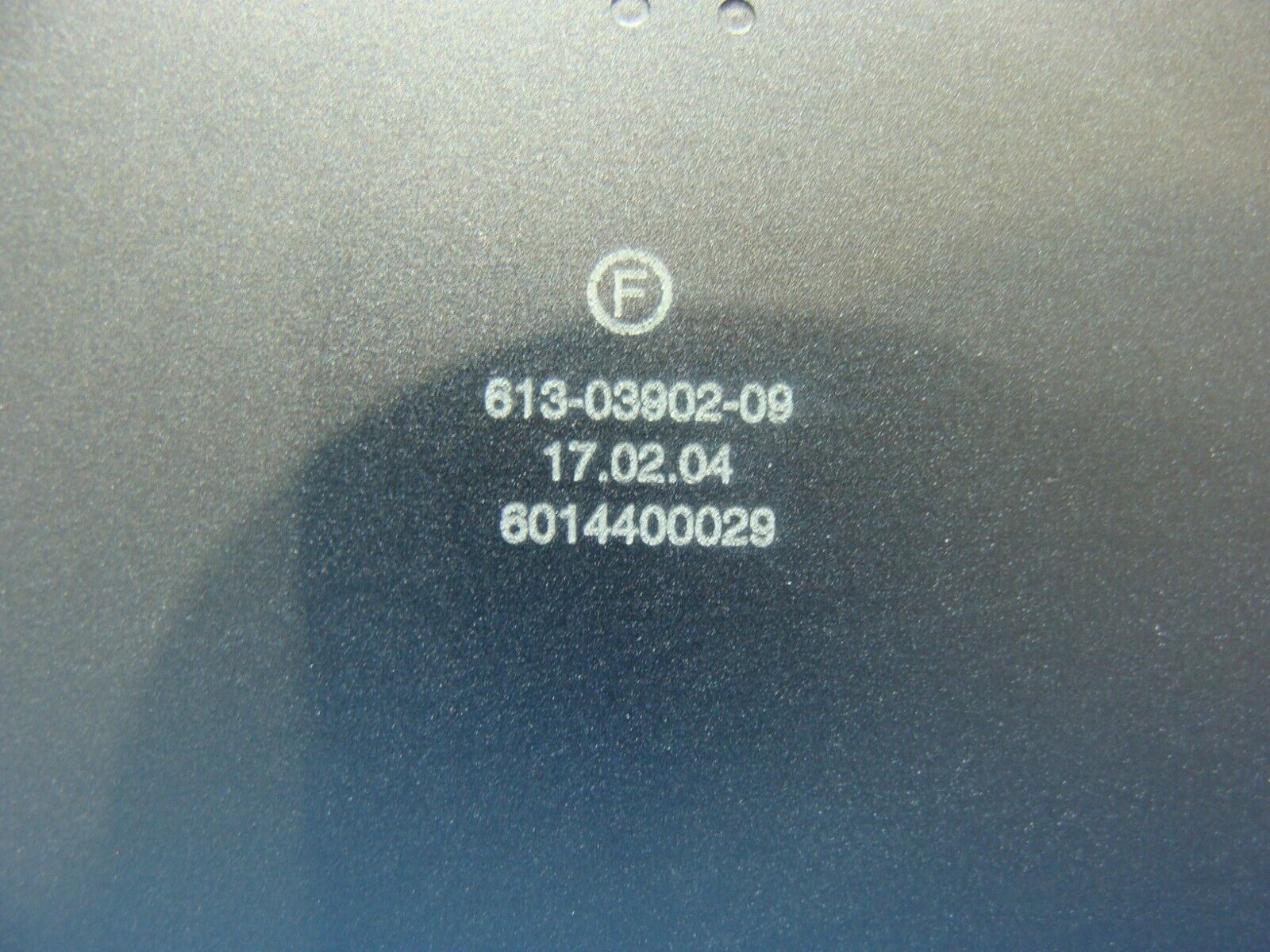 MacBook Pro A1990 15