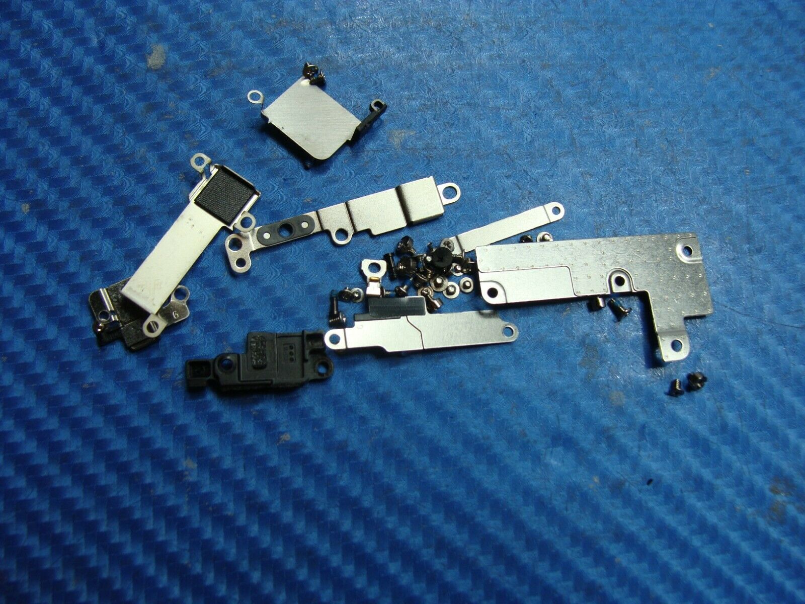 iPhone 7 AT&T A1778 4.7