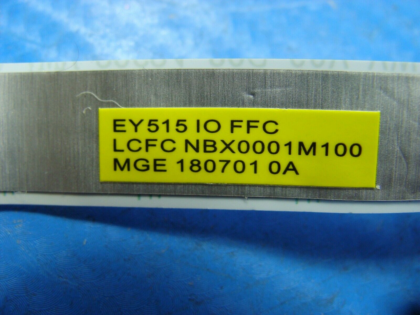 Lenovo Legion Y7000P-1060 81LF 15.6