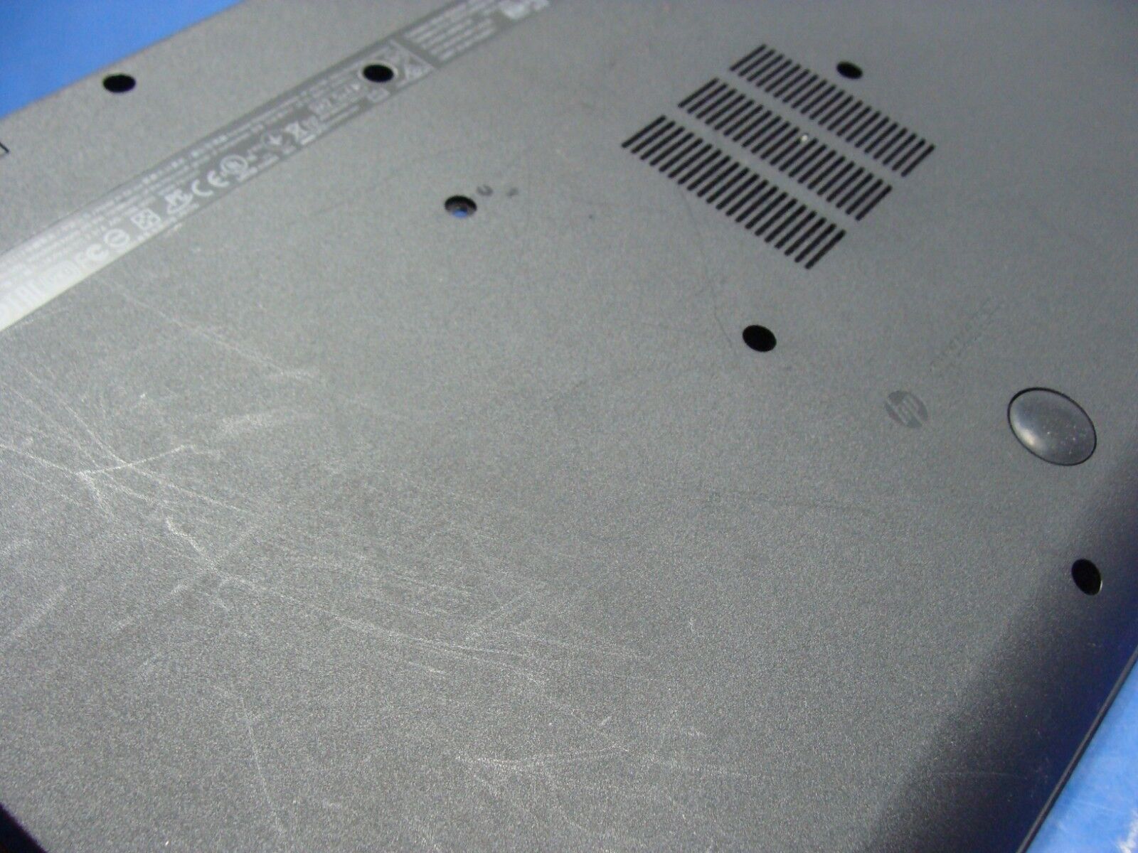 HP 15.6 15-g227wm OEM Bottom Case Base Cover w/Speakers AP14D000D00 775087-001