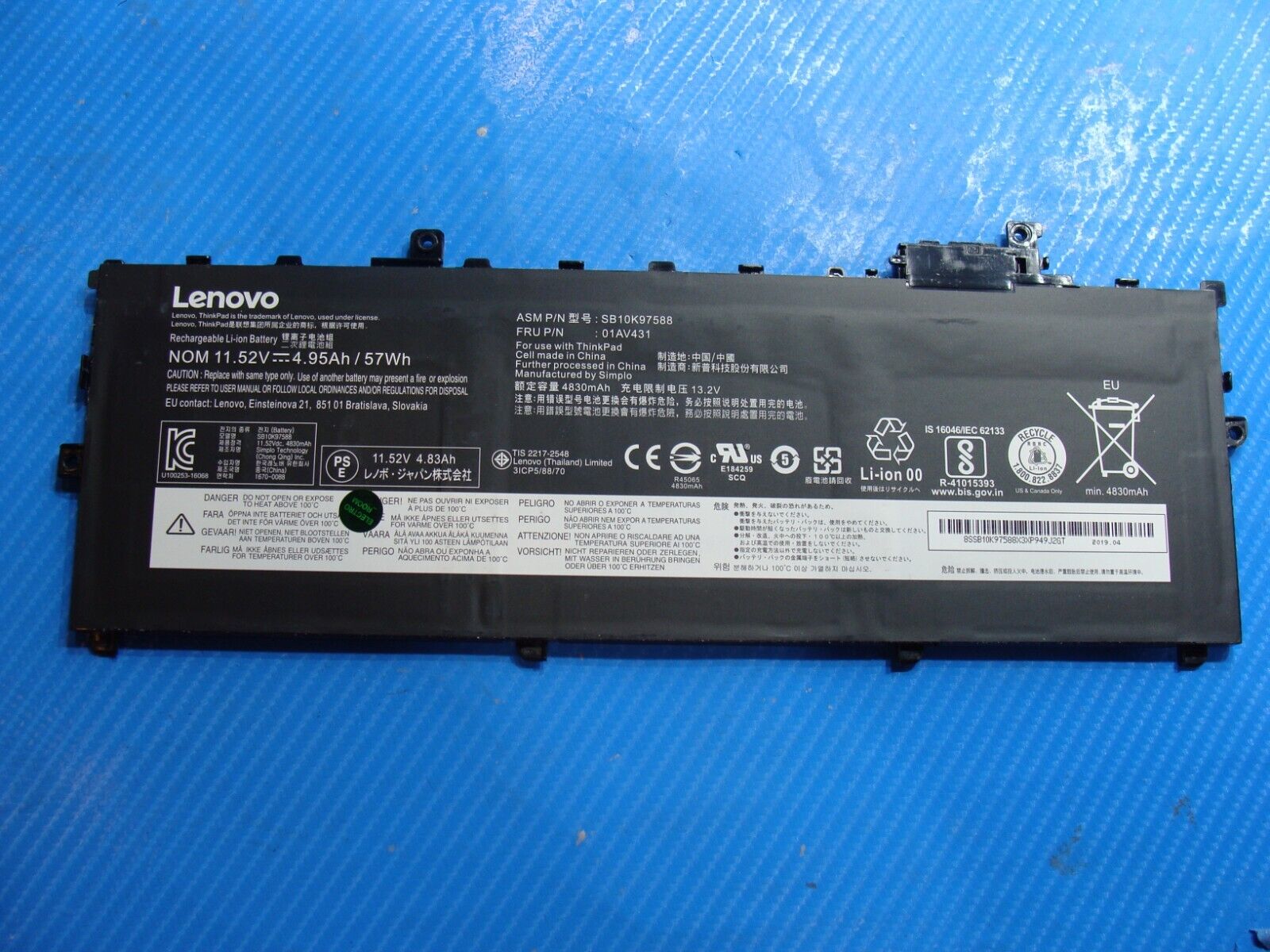 Lenovo Thinkpad 14” X1 Carbon 6th Gen OEM Battery 11.52V 57Wh 4950mAh 01AV431