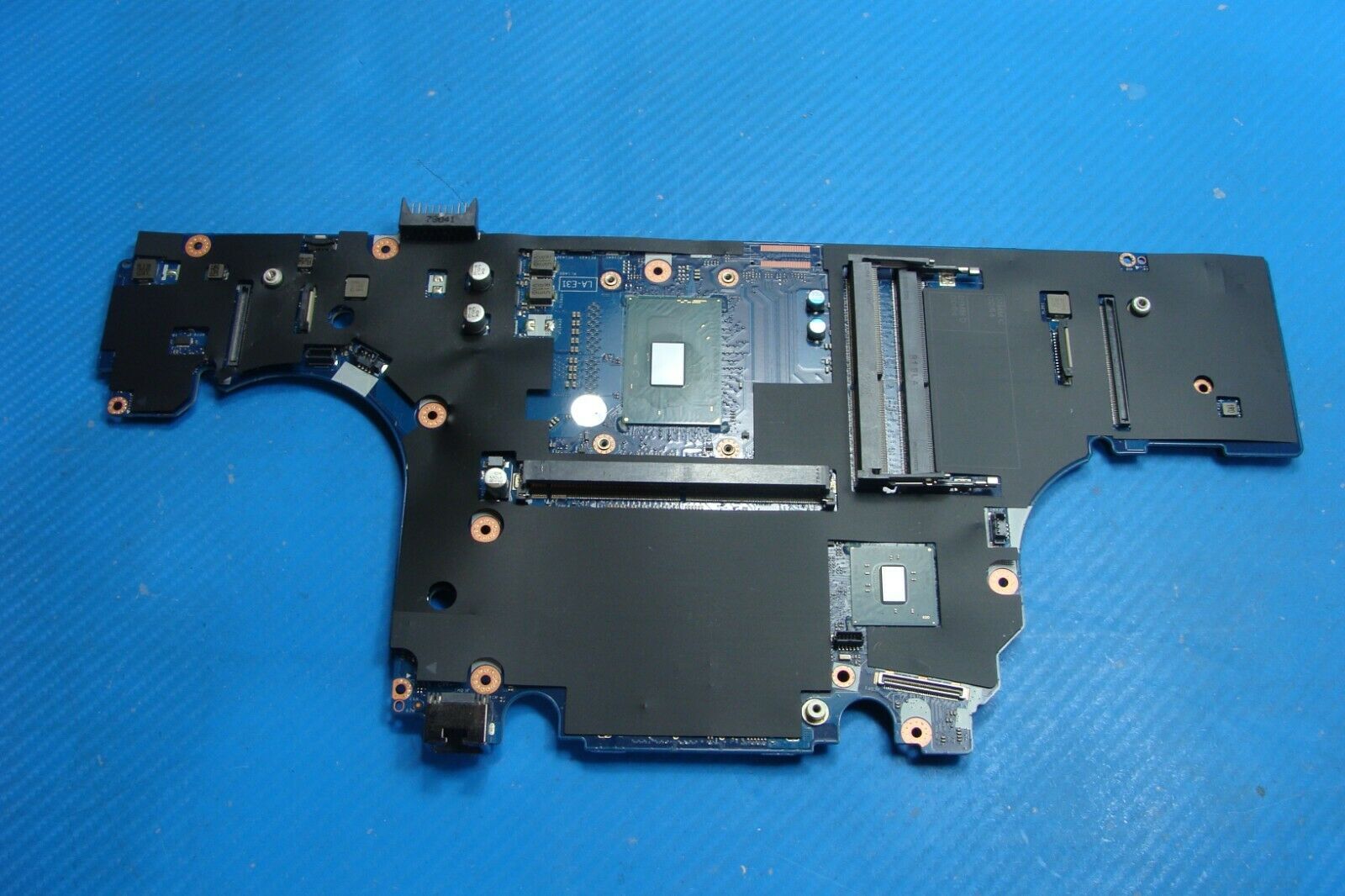 Dell Precision 7520 15.6