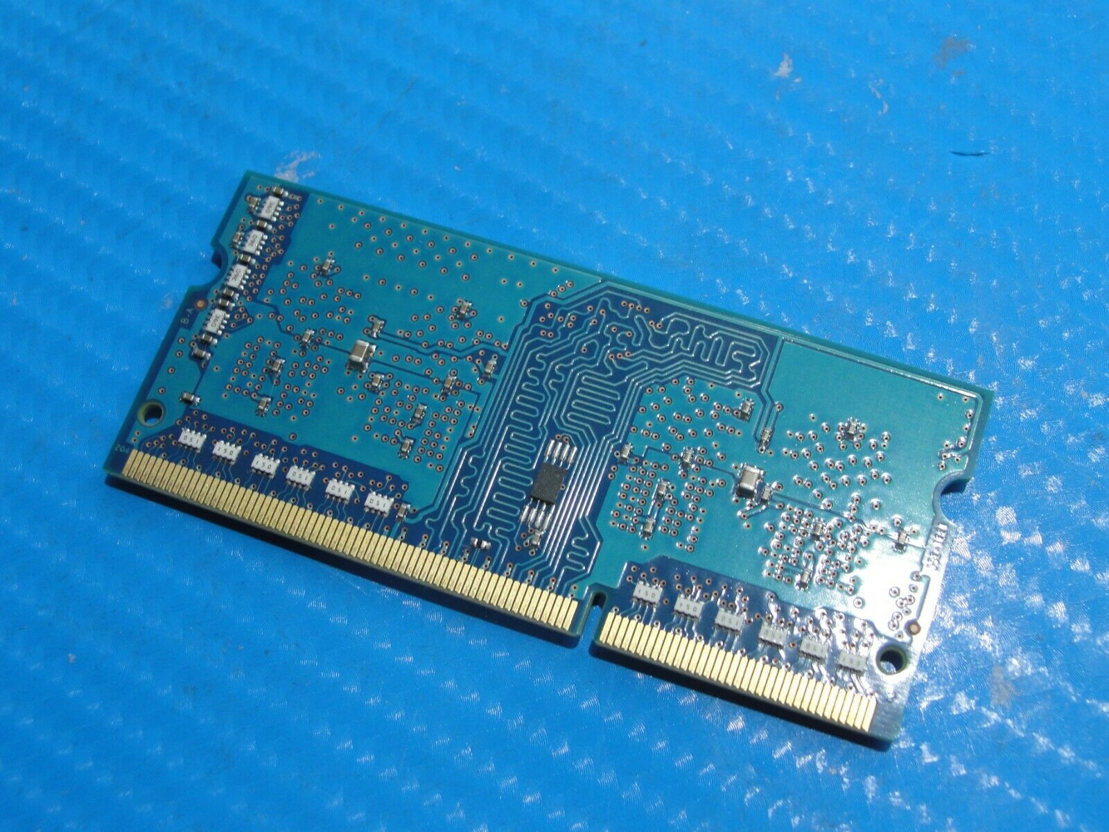 Asus UX302L SK Hynix 2GB 1Rx16 PC3L-12800S SO-DIMM Memory RAM HMT425S6AFR6A-PB SK Hynix