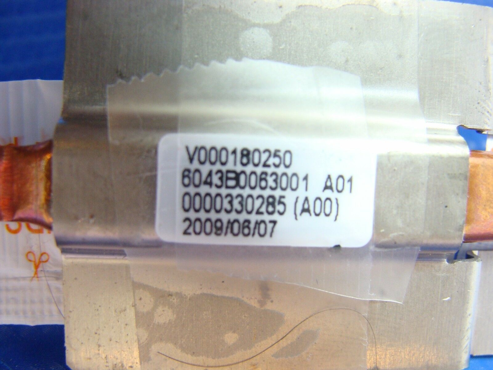 Toshiba Satellite L505D-S6947 16