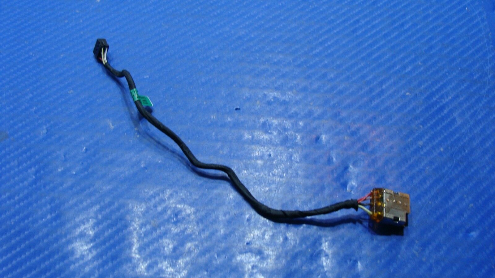 HP Envy TS 15-j073cl 15.6