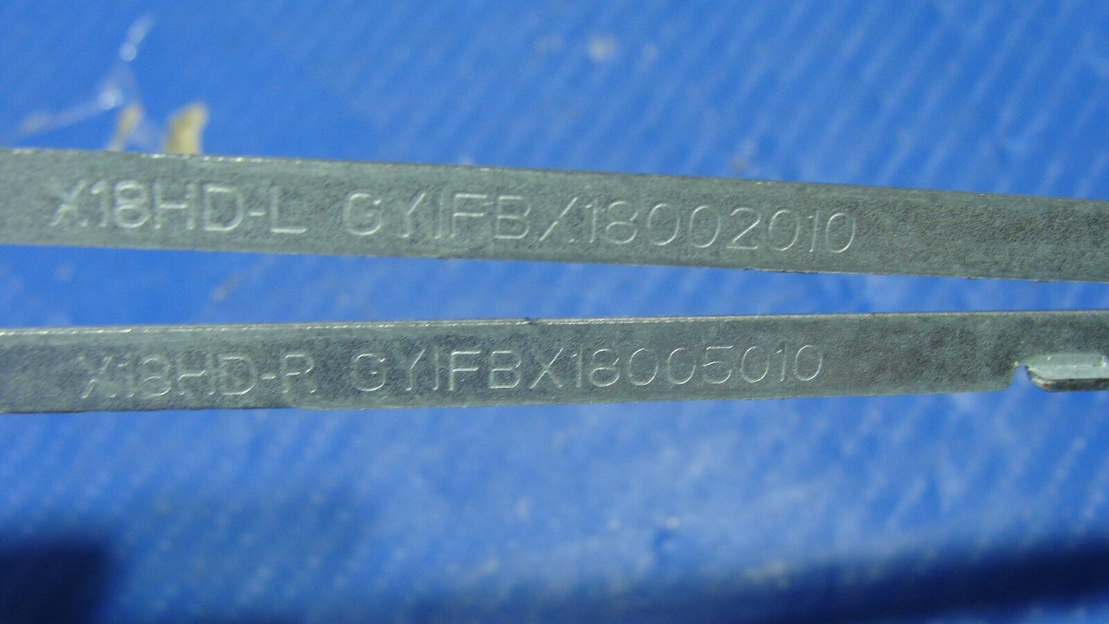 HP Pavilion 17-g121wm 17.3