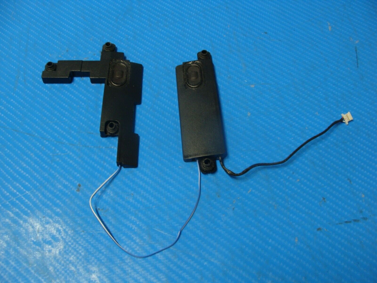 Lenovo Edge 15 80K9 15.6