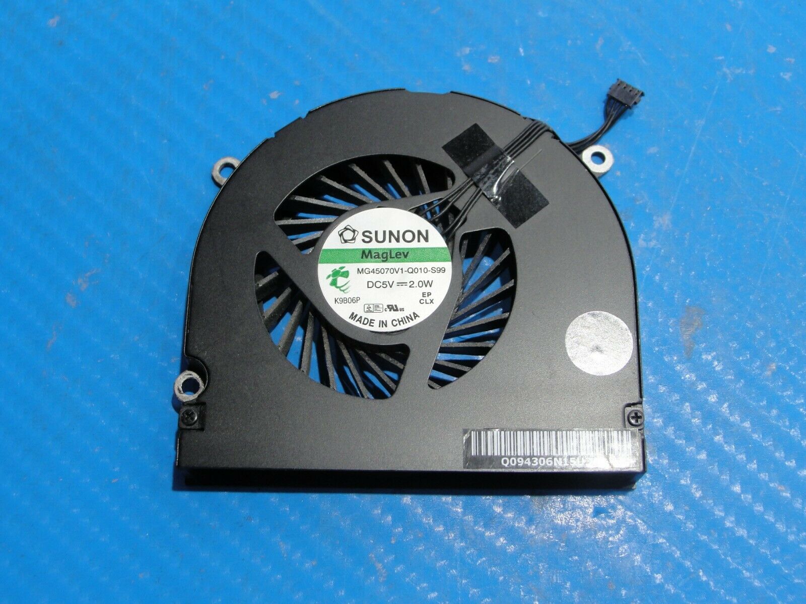 MacBook Pro A1297 17