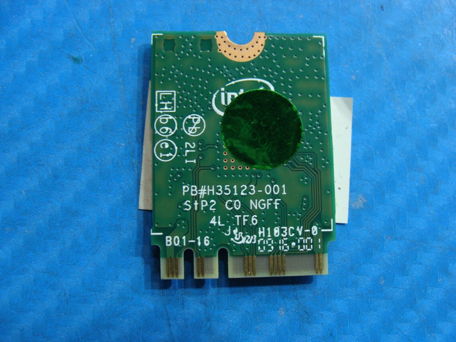 HP Pavilion x360 m3-u001dx 13.3