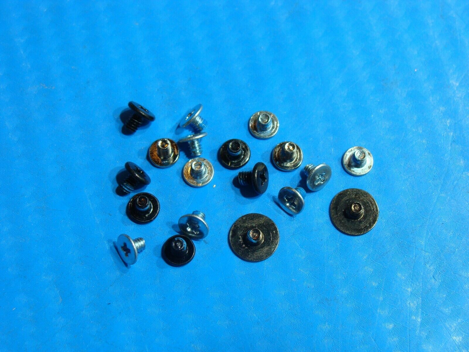 HP Notebook 10-p011nr 10.1