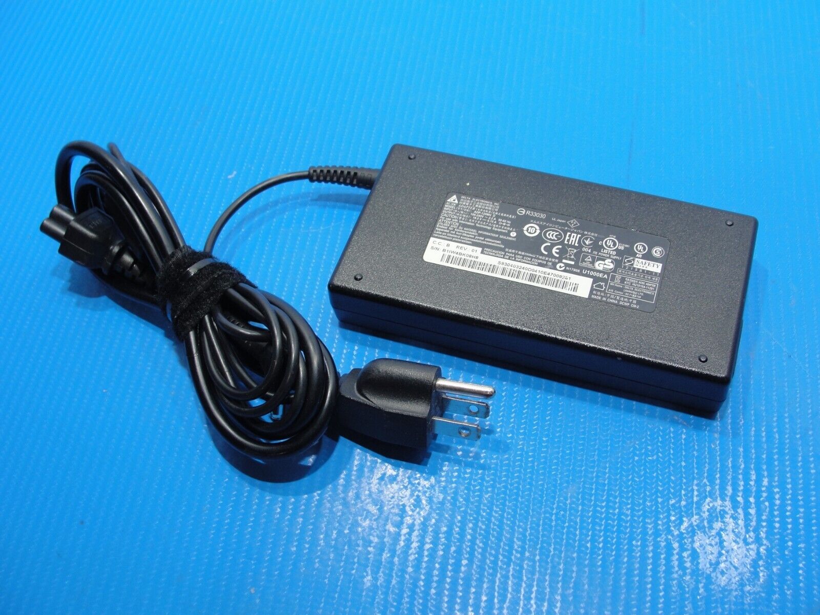 Genuine Delta AC Power Adapter Charger 19.5V 6.15A 120W ADP-120MHD MSI