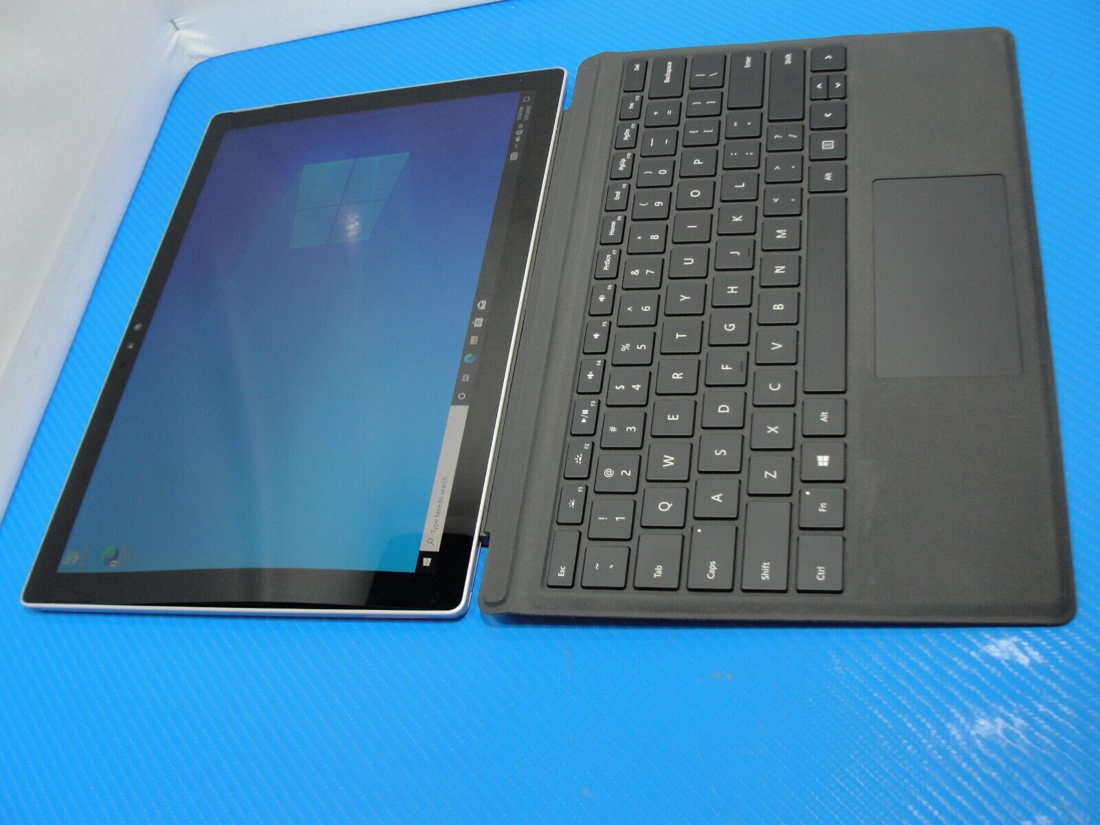 Microsoft Surface Pro 4 Core i5-6300U 8GB RAM 256GB SSD W/KEYBOARD W10 Pro AS IS