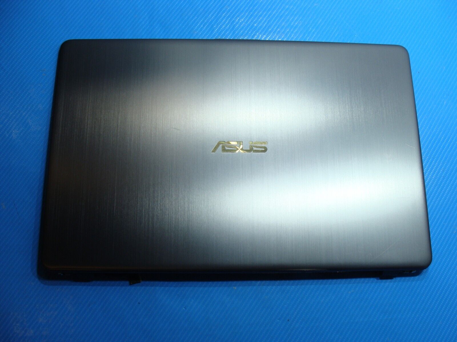 Asus Vivobook Pro 17 N705FD-DS77 17.3