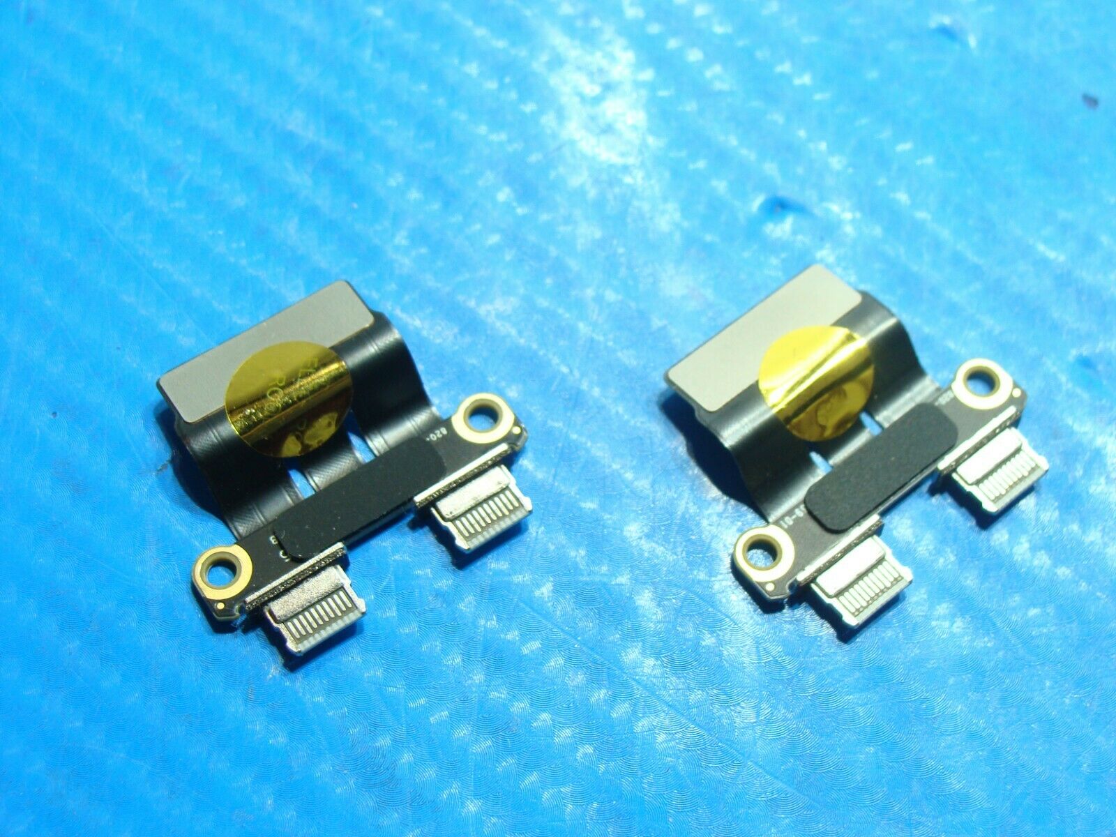 MacBook Pro A1989 13