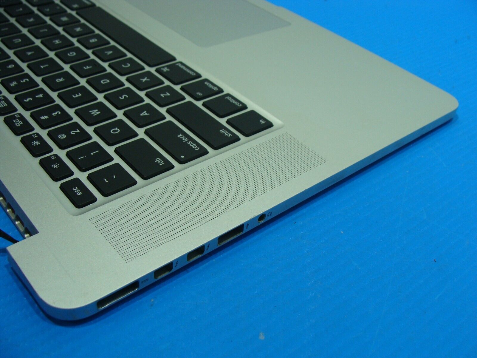 MacBook Pro A1398 15 Early 2013 ME665LL/A Top Case w/Keyboard Silver 661-6532