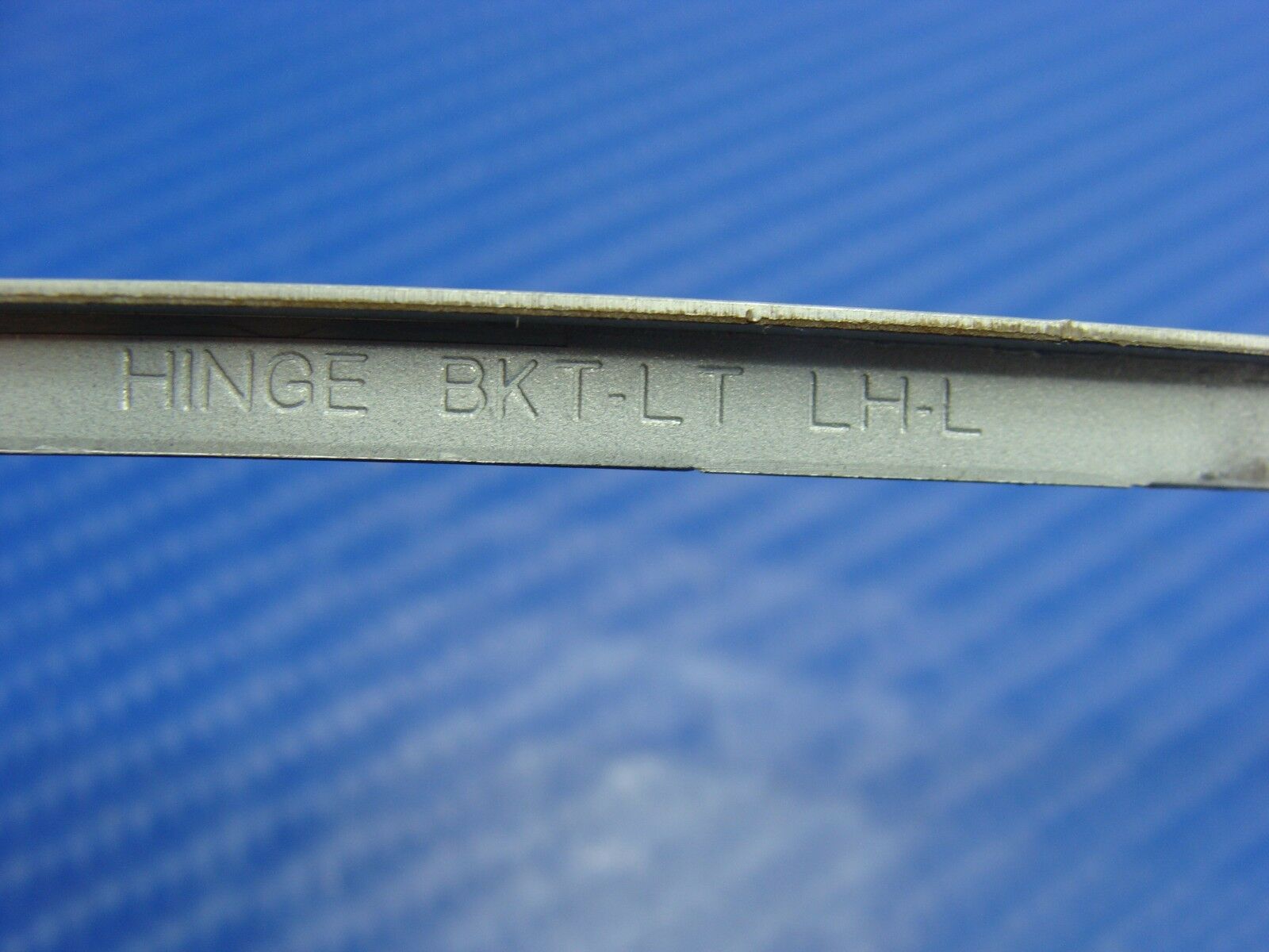 Dell Inspiron N5030 P07F 15.6