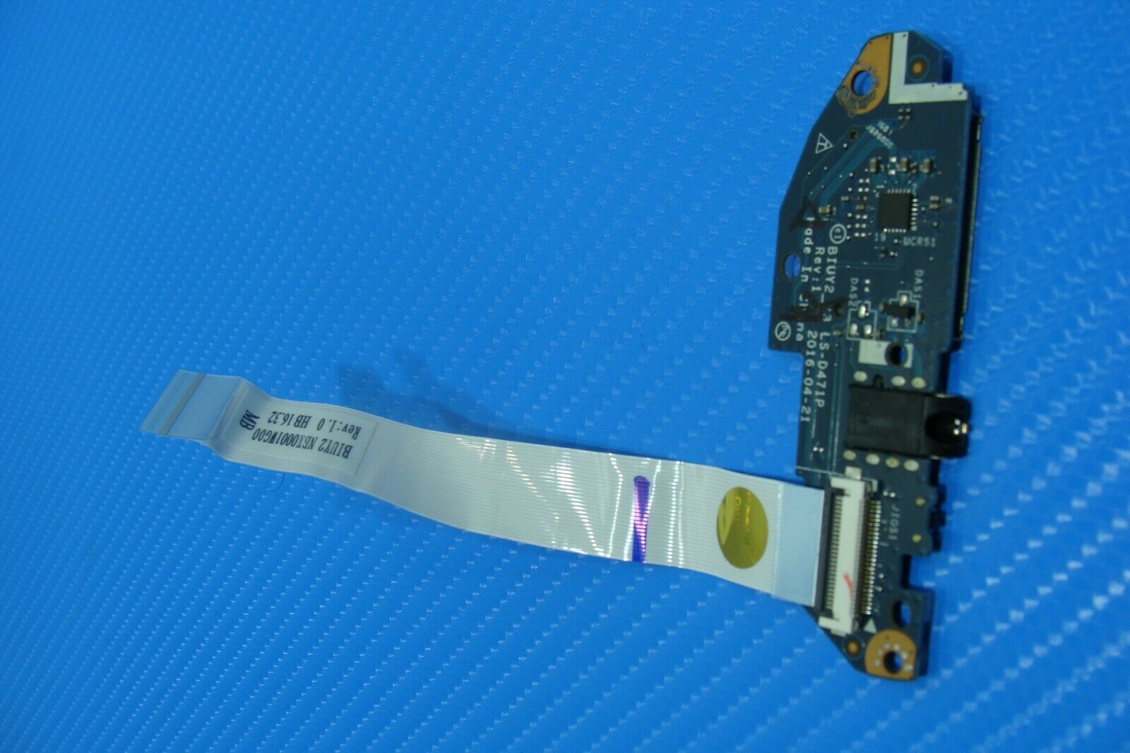 Lenovo Yoga 710-14IKB 80V4 14