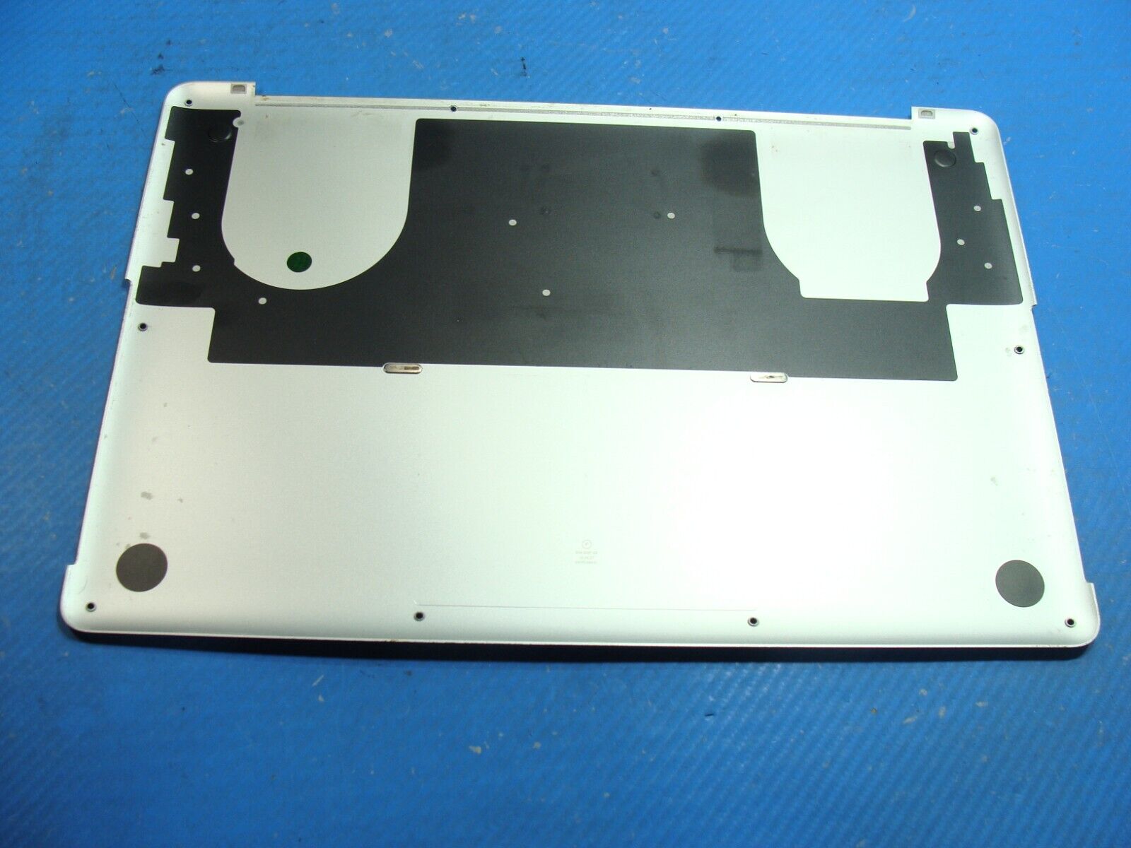 MacBook Pro A1398 15 Mid 2012 MC975LL/A Bottom Case Silver 923-0090