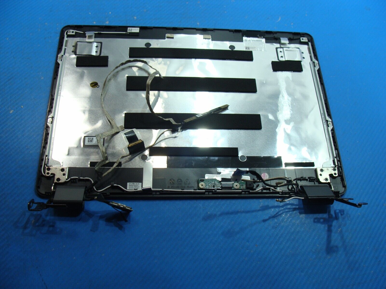 Acer Aspire 14” R3-471T OEM Laptop LCD Back Cover w/Antenna & WebCam EAZQX003010