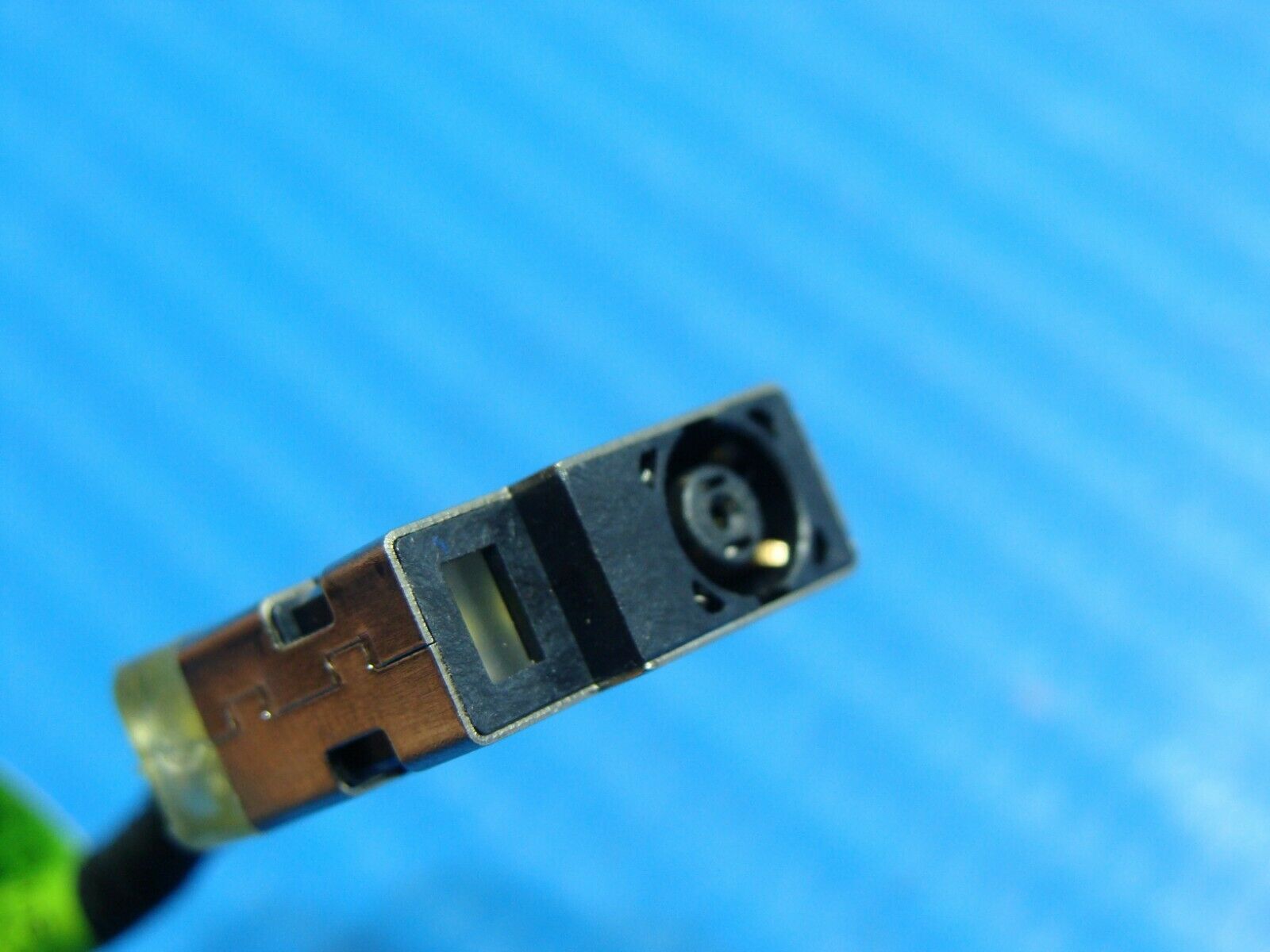 HP Notebook 15-f209wm 15.6