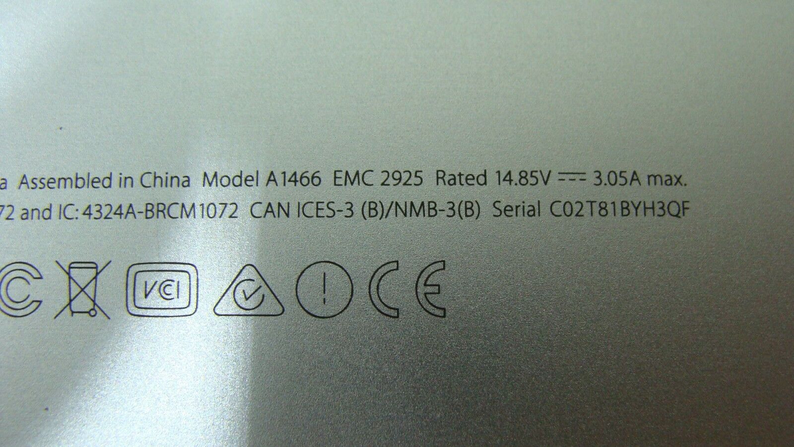 MacBook Air A1466 MJVE2LL/A Early 2015 13