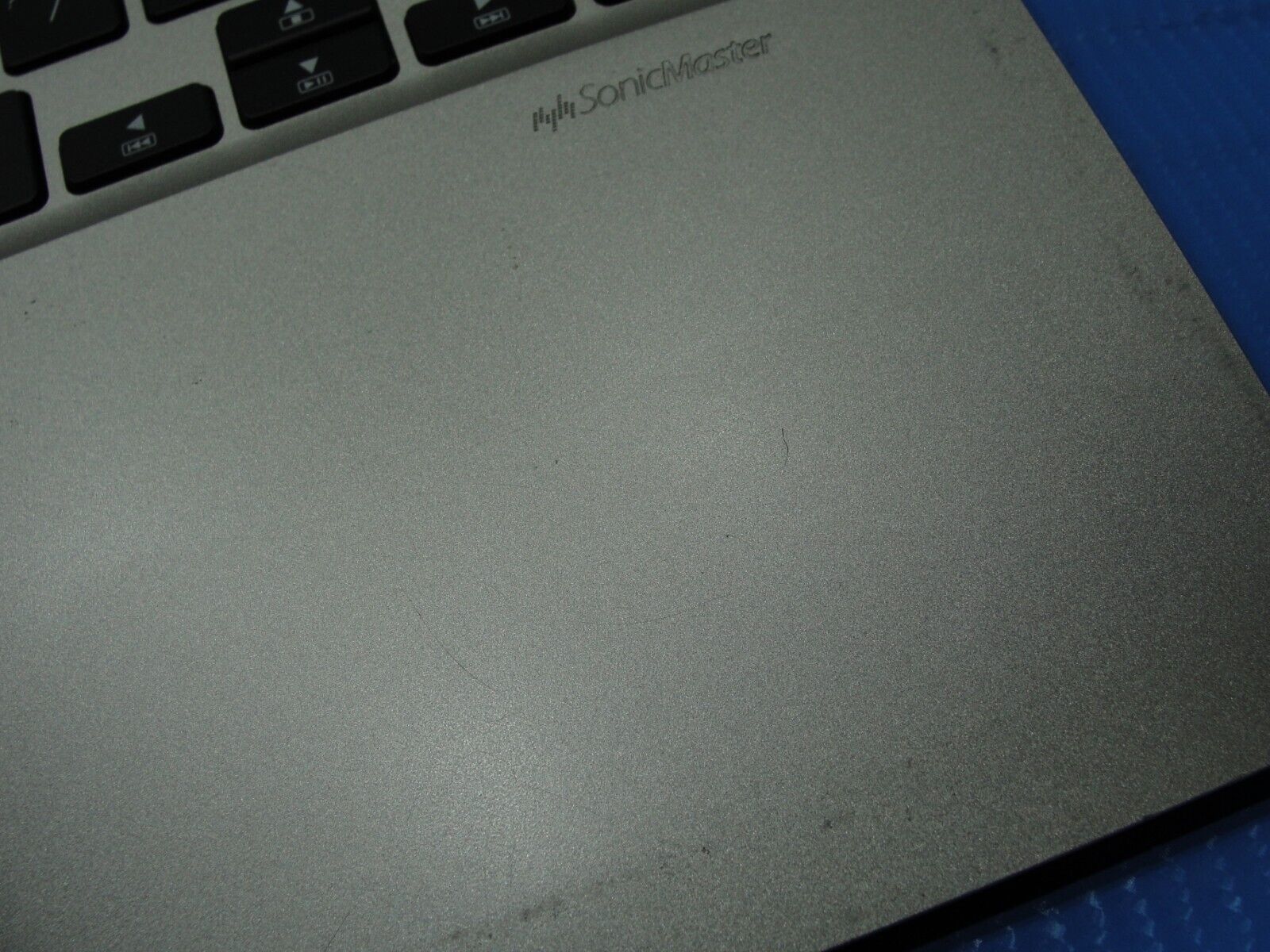 Asus X510UQ-EB76 15.6