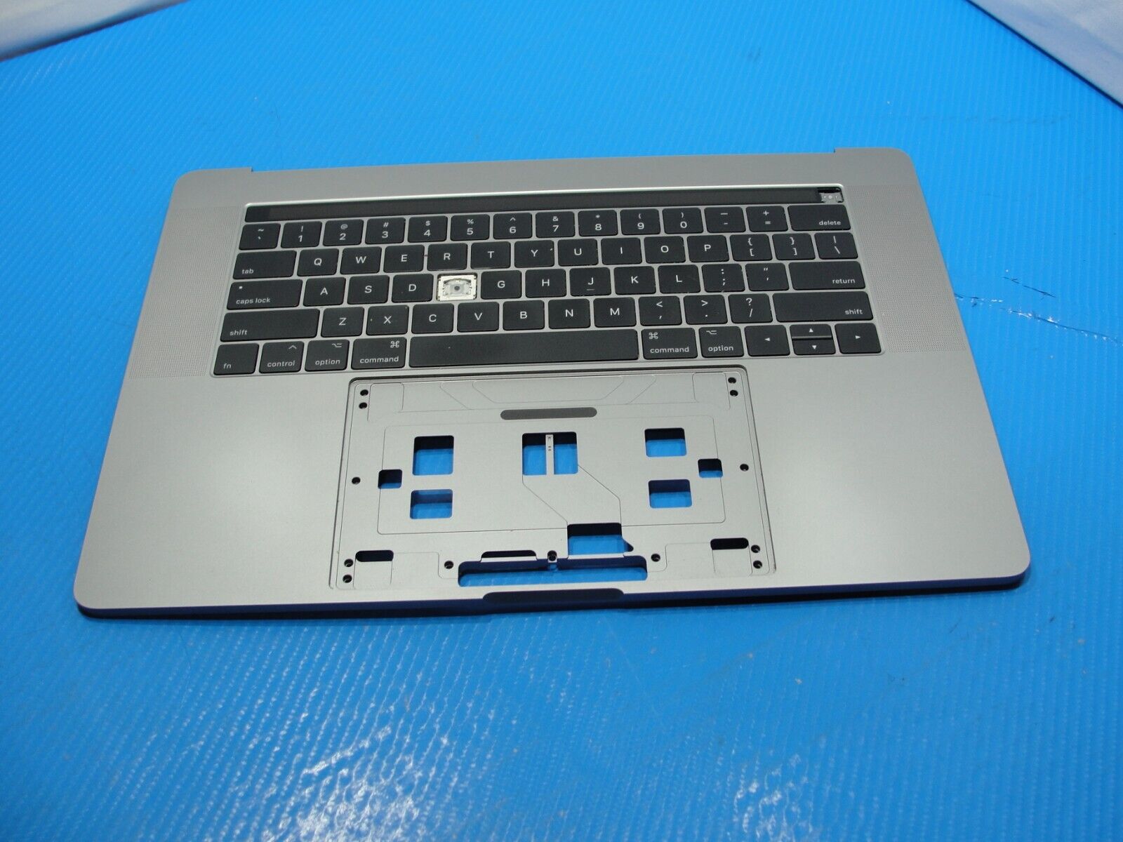 MacBook Pro A1707 15