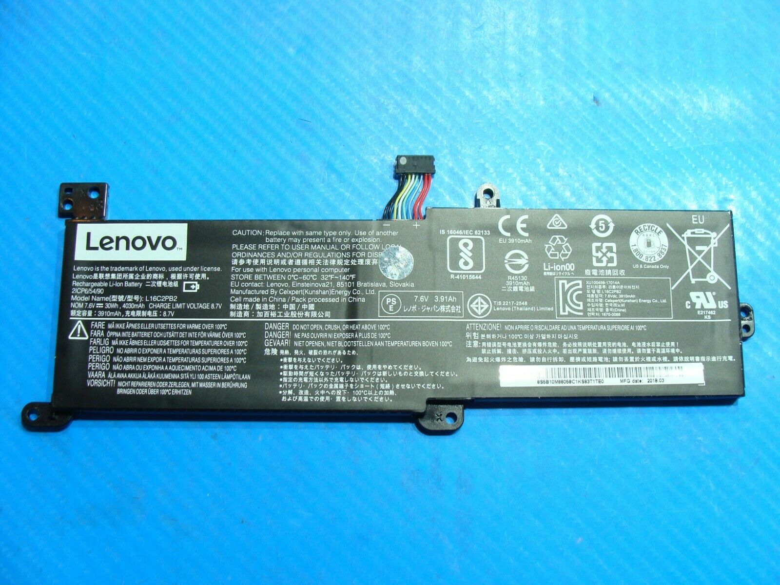Lenovo IdeaPad 330 15.6