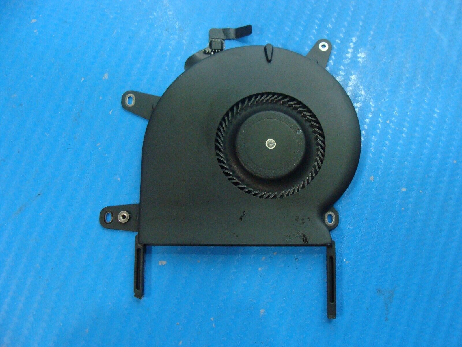 MacBook Pro A1708 Mid 2017 MPXQ2LL/A MPXT2LL/A 13