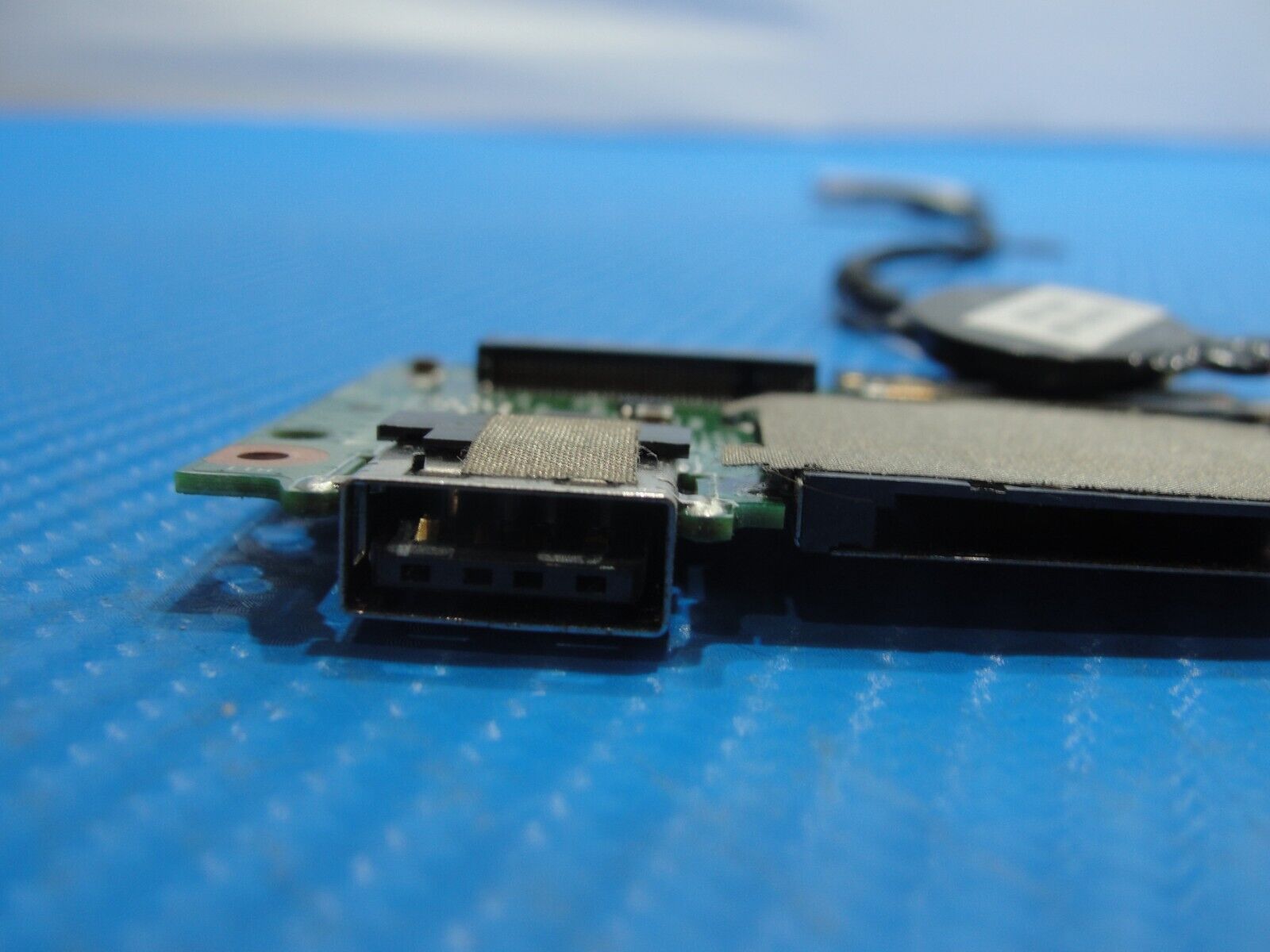 Dell Inspiron 15 7579 15.6