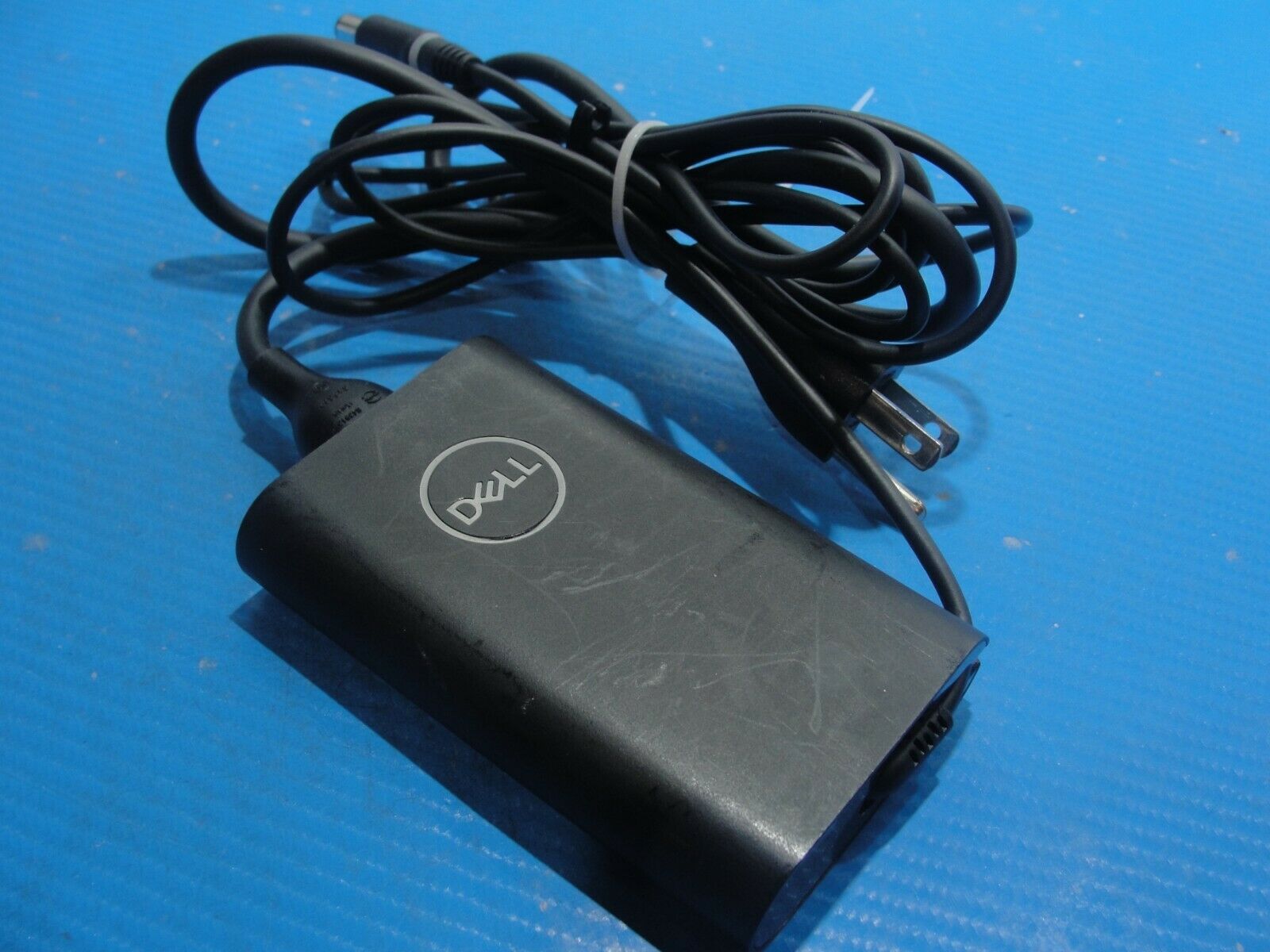 Genuine Dell AC Adapter Power Charger 19.5V 3.34A 65W HA65NM130 0FPC2Y 
