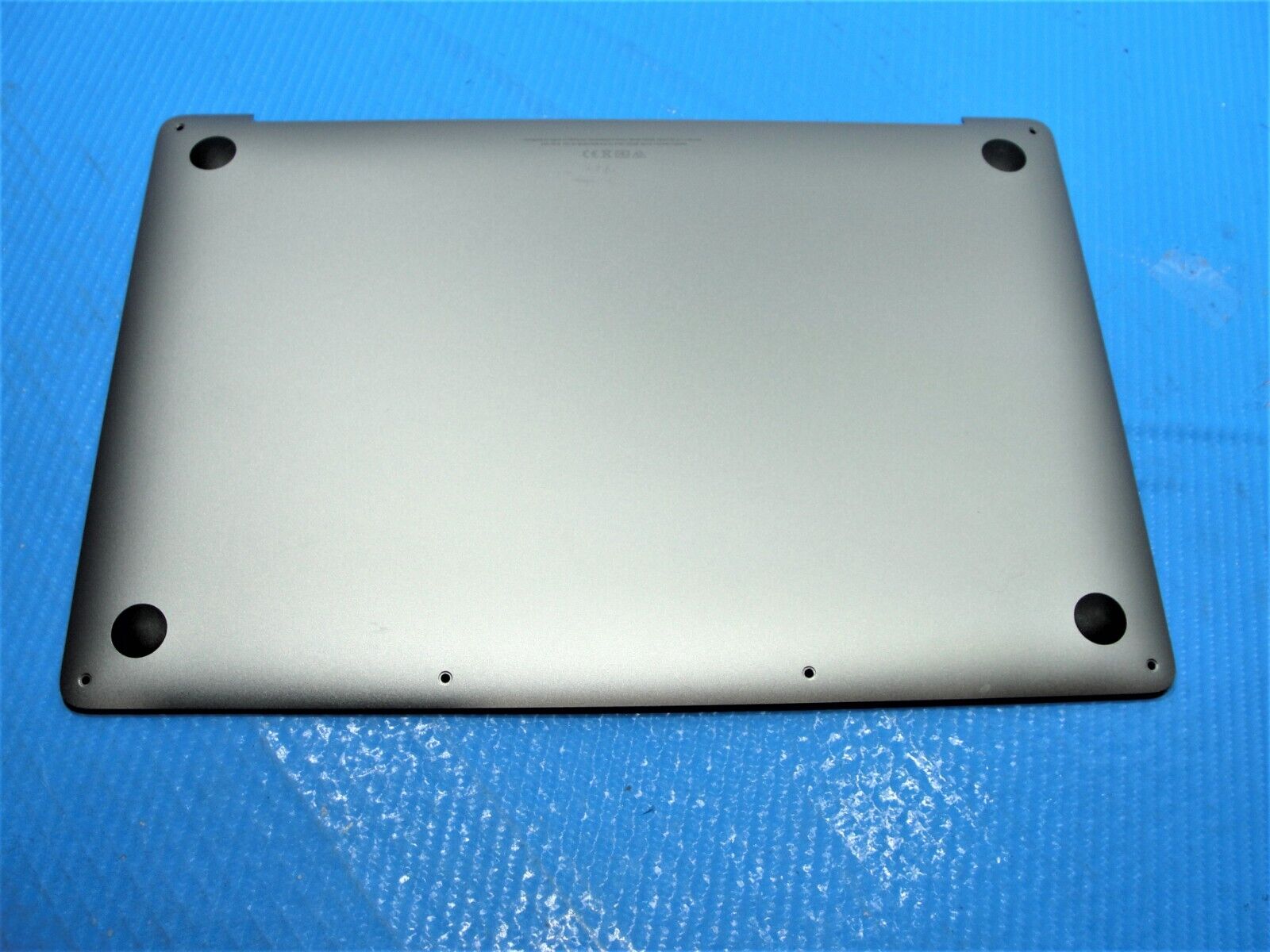 MacBook Pro A2338 13