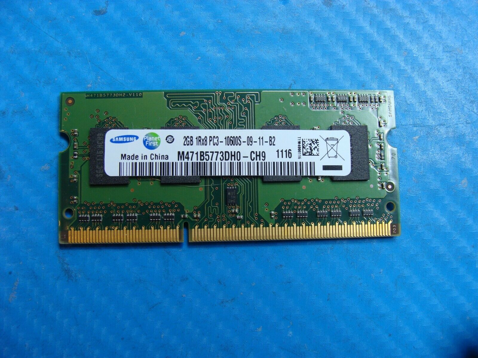 MacBook Pro A1278 Samsung 2GB PC3-10600S SO-DIMM RAM Memory M471B5773DH0-CH9 Samsung