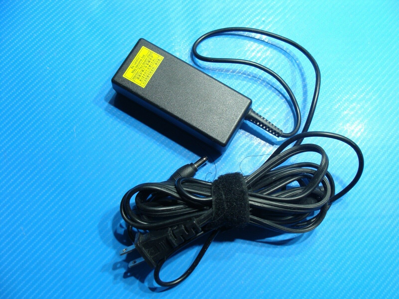 Genuine Toshiba AC Power Adapter Charger 65w P/N PA-1650-21 19v 3.42a Tip1.7*5.5 