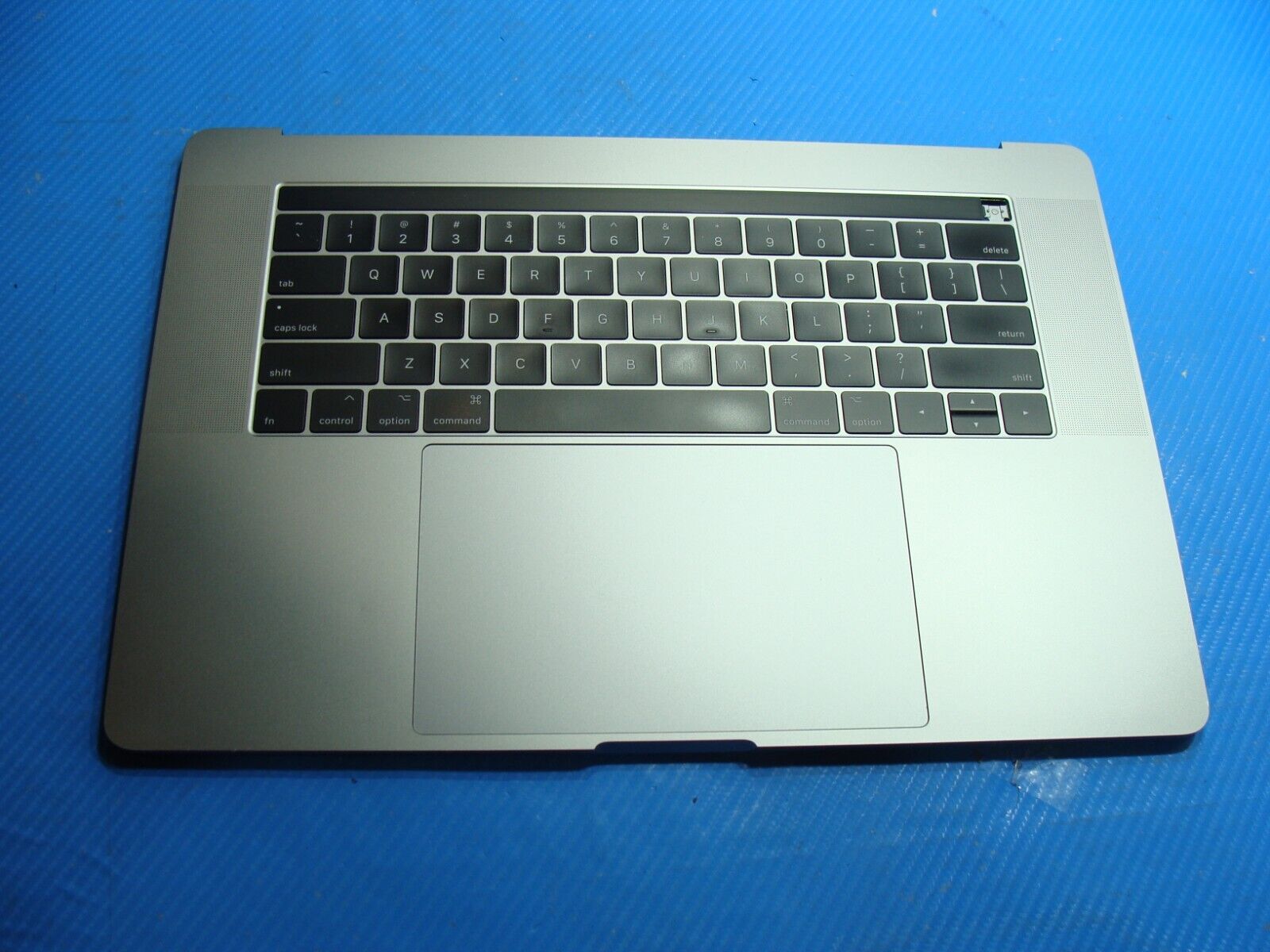 MacBook Pro A1707 15