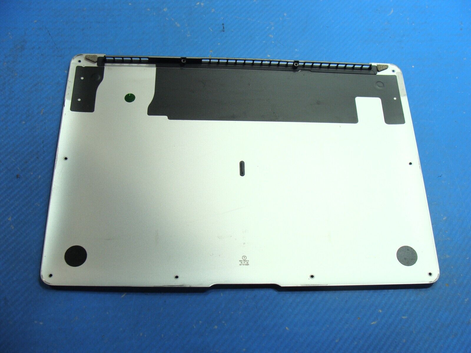 MacBook Air A1466 13 Early 2015 MJVE2LL/A Bottom Case 923-00505
