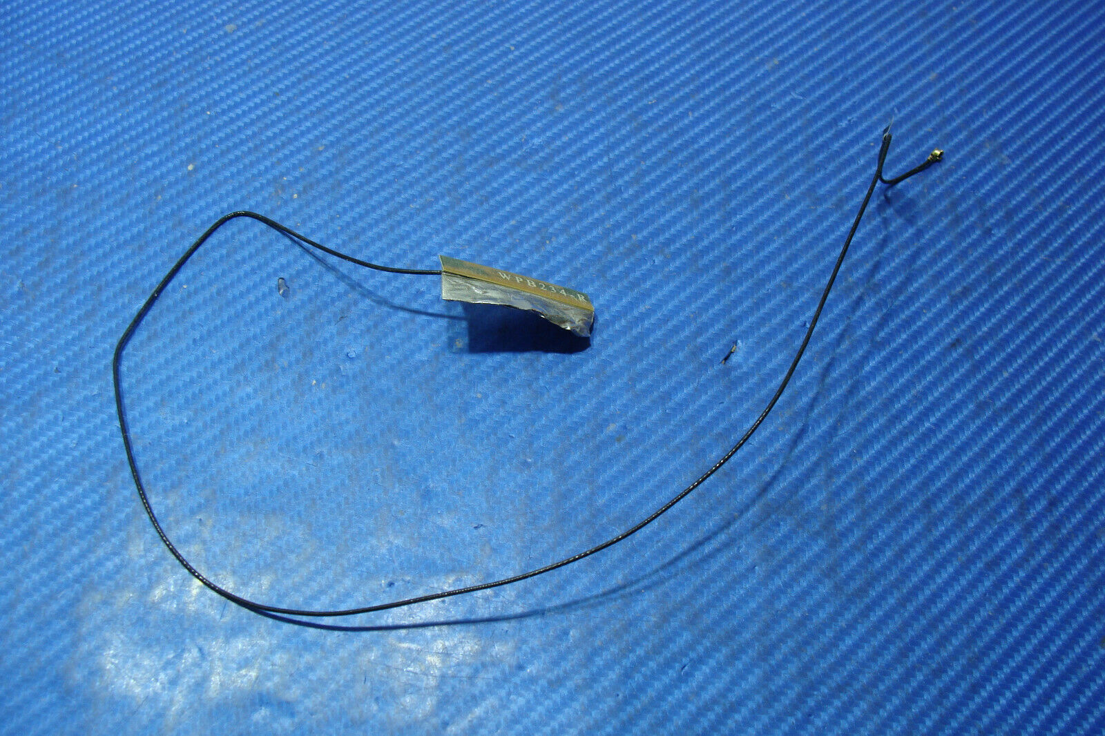 HP Pavilion 23-b231 23