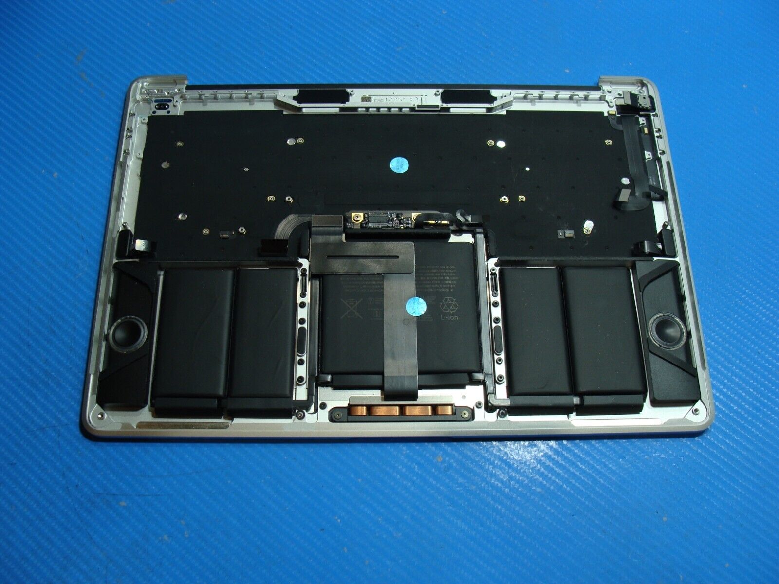 MacBook Pro A1706 13