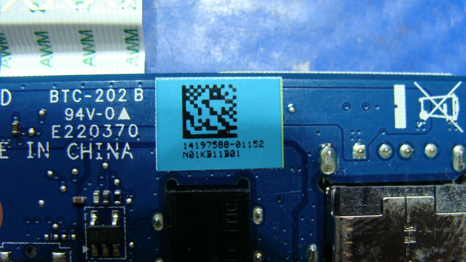 Toshiba Satellite CL15t-B1204X 11.6