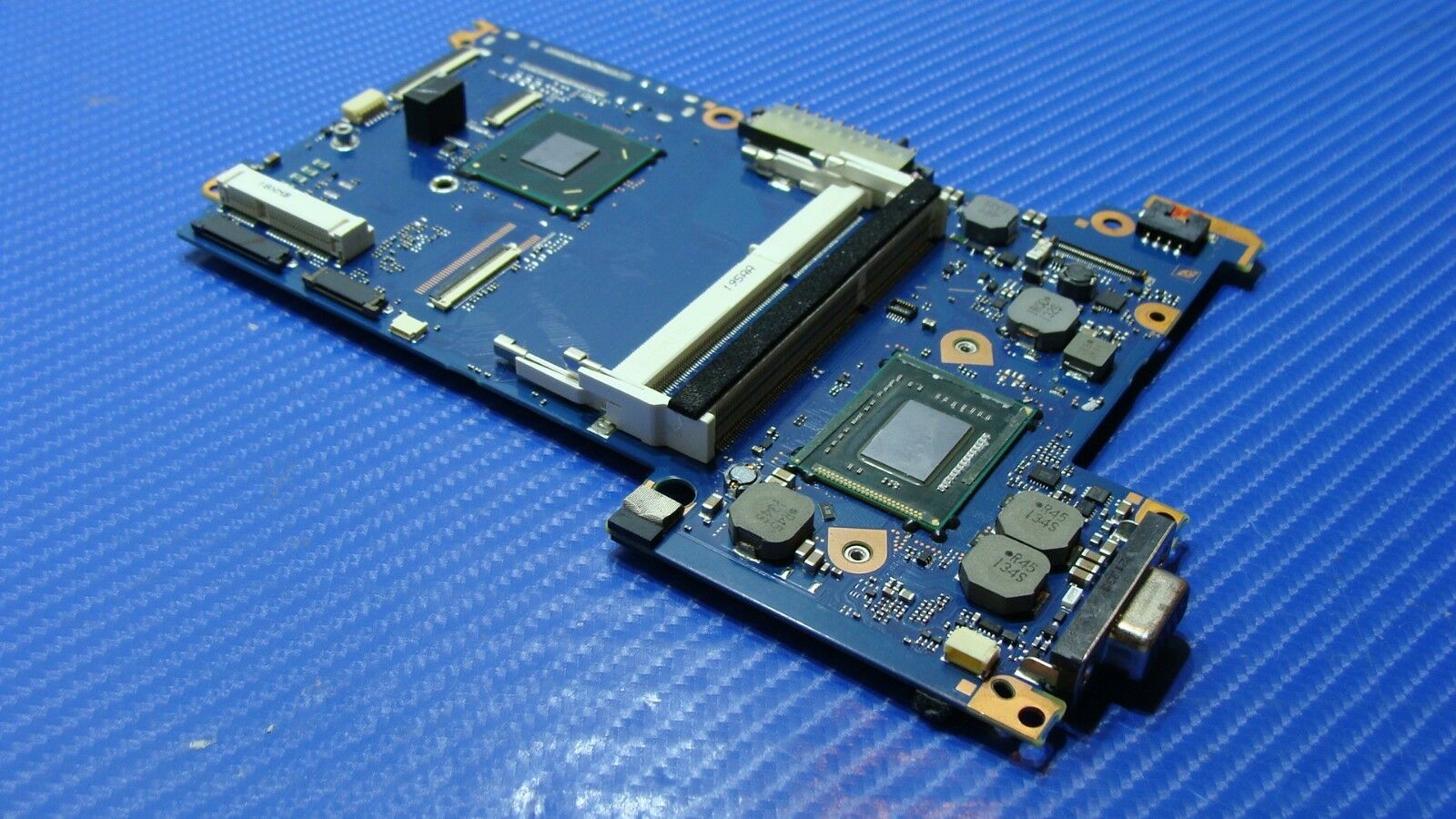 Toshiba Portege R835-P81 13.3