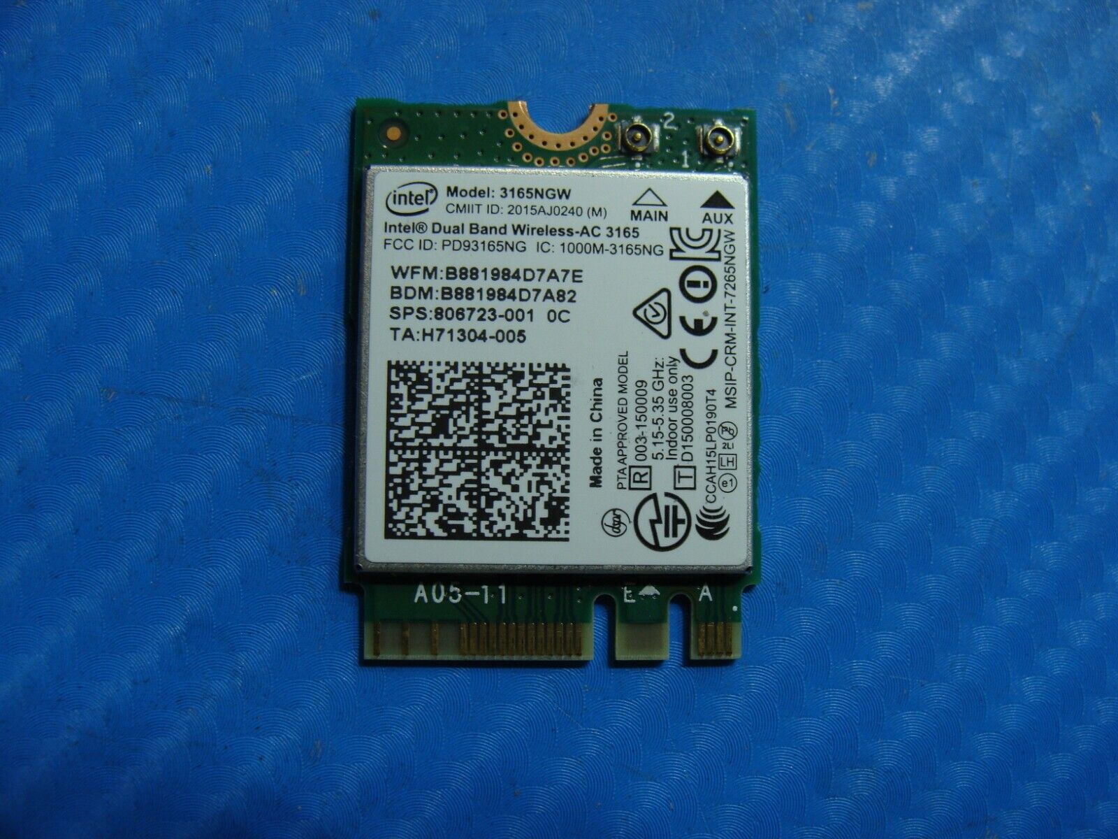HP Pavilion 15-au037cl 15.6
