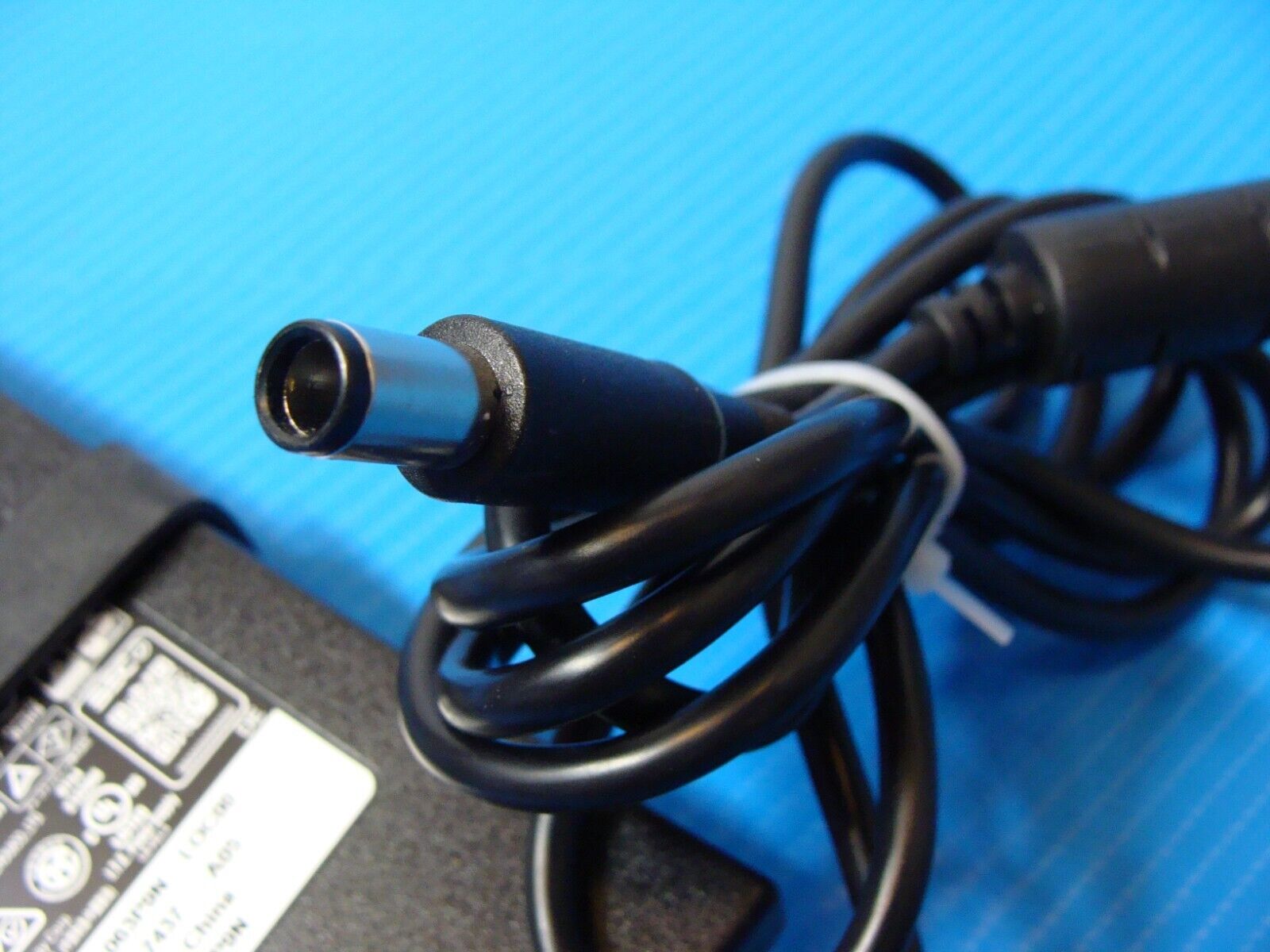 Genuine Dell AC Power Adapter Charger 19.5V 6.7A 130W  LA130PM190 063P9N