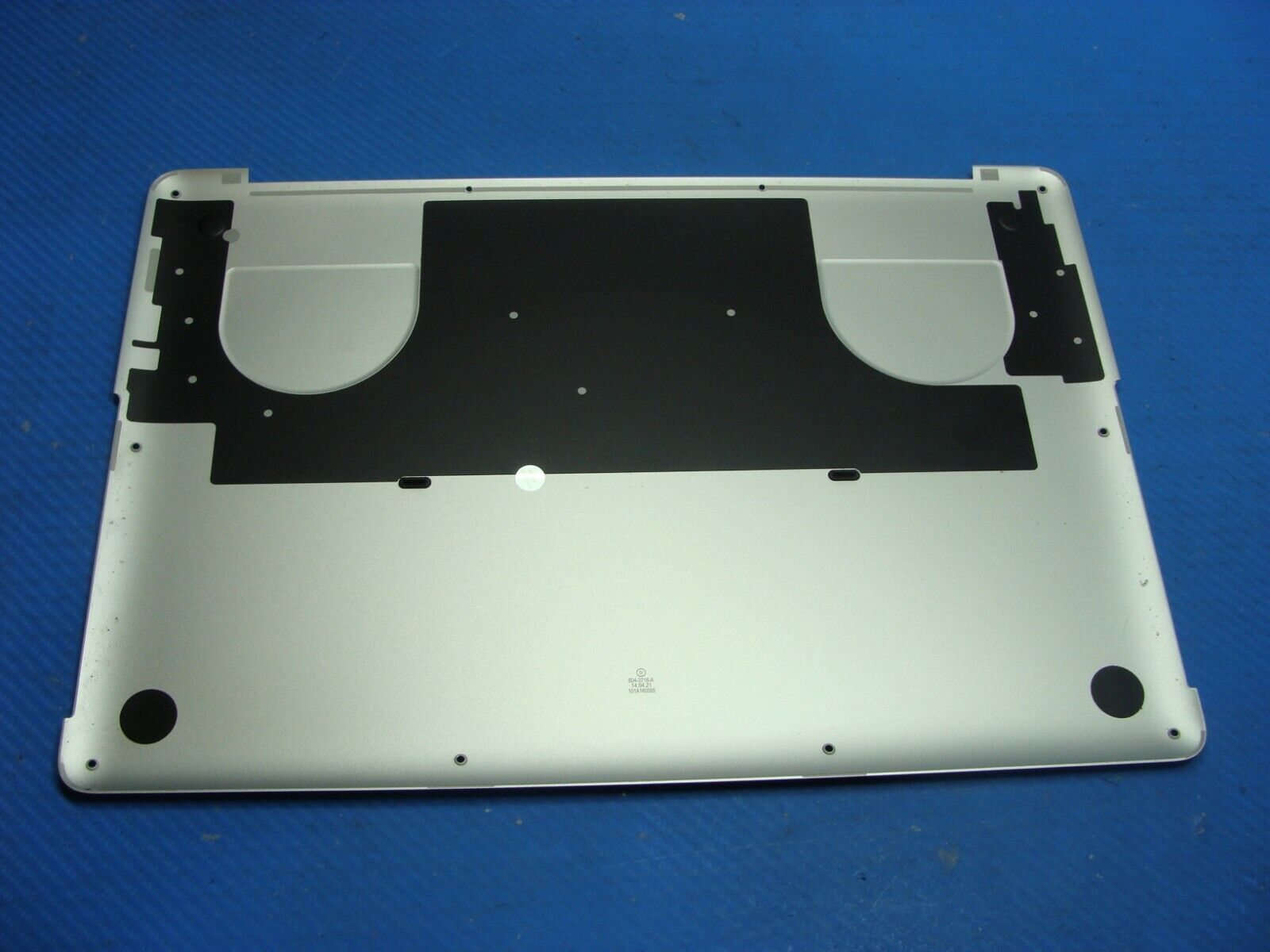 MacBook Pro A1398 15 Late 2013 ME293LL/A Bottom Case Silver 923-0671