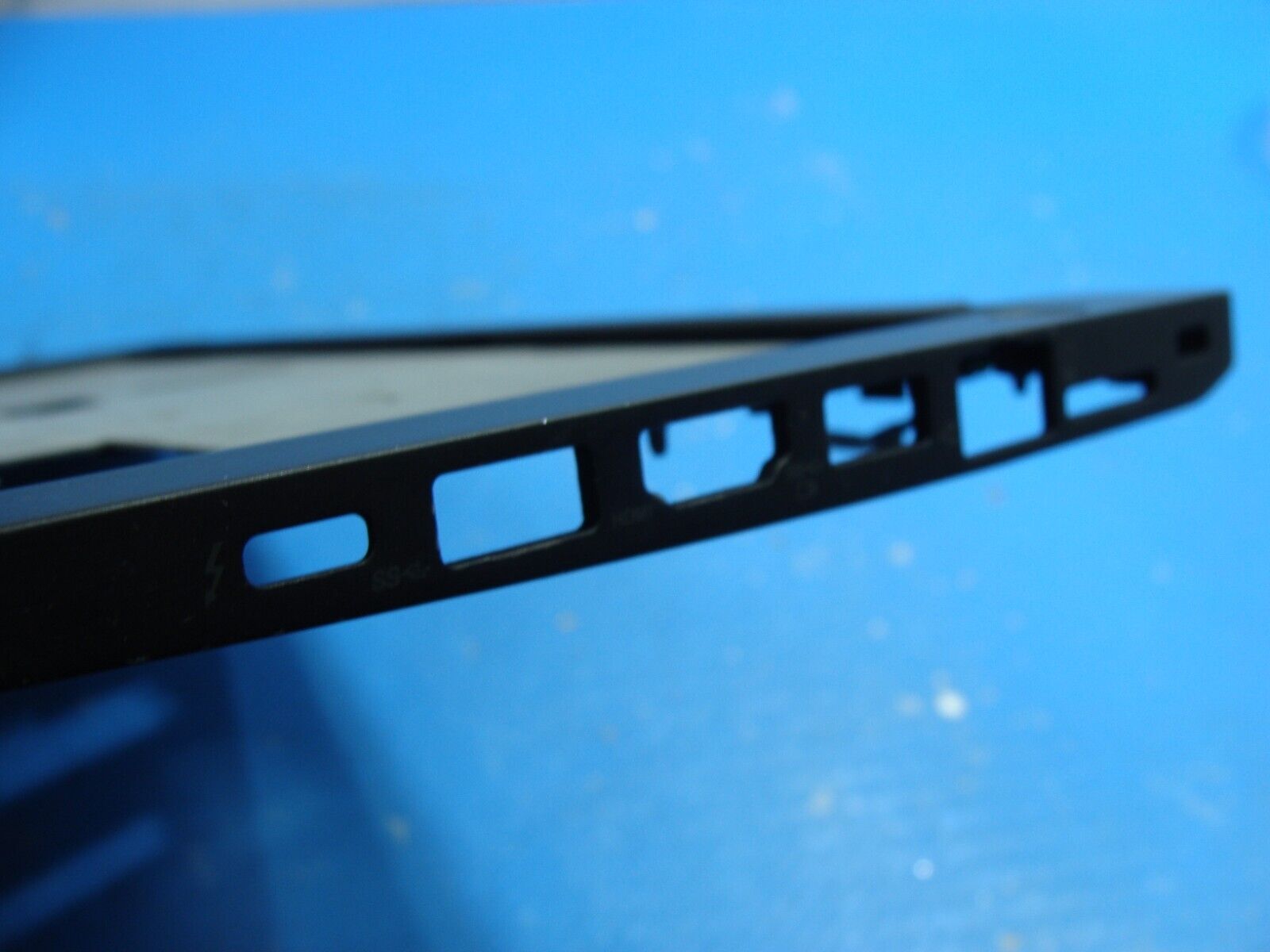 Lenovo ThinkPad T470s 14 Palmrest w/Touchpad Black AM134000100