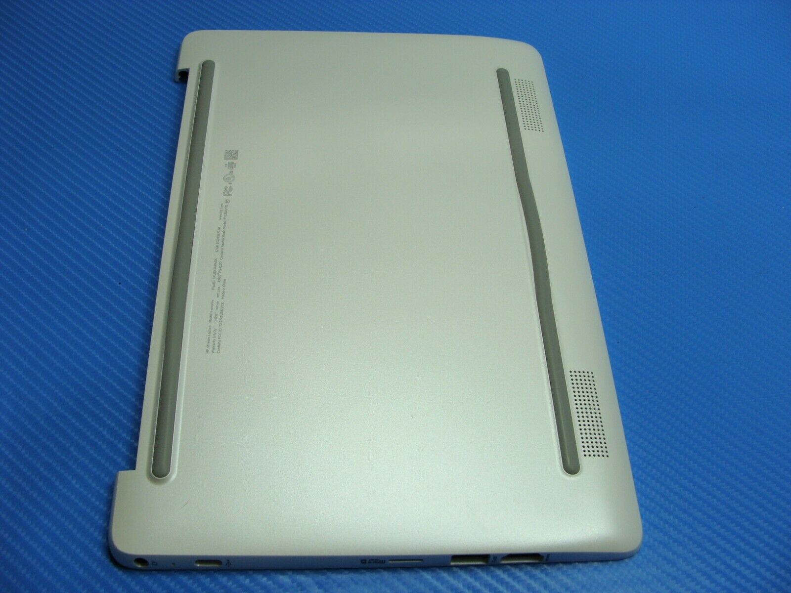 HP Stream 11-ak1035nr 11.6