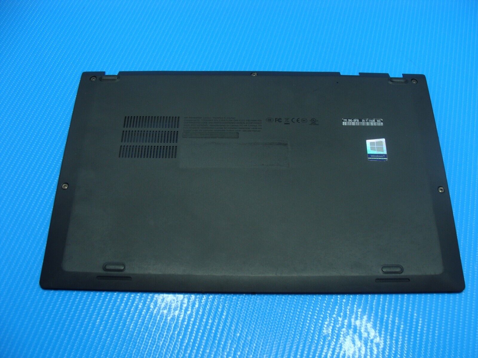 Lenovo ThinkPad X1 Carbon 5th Gen 14