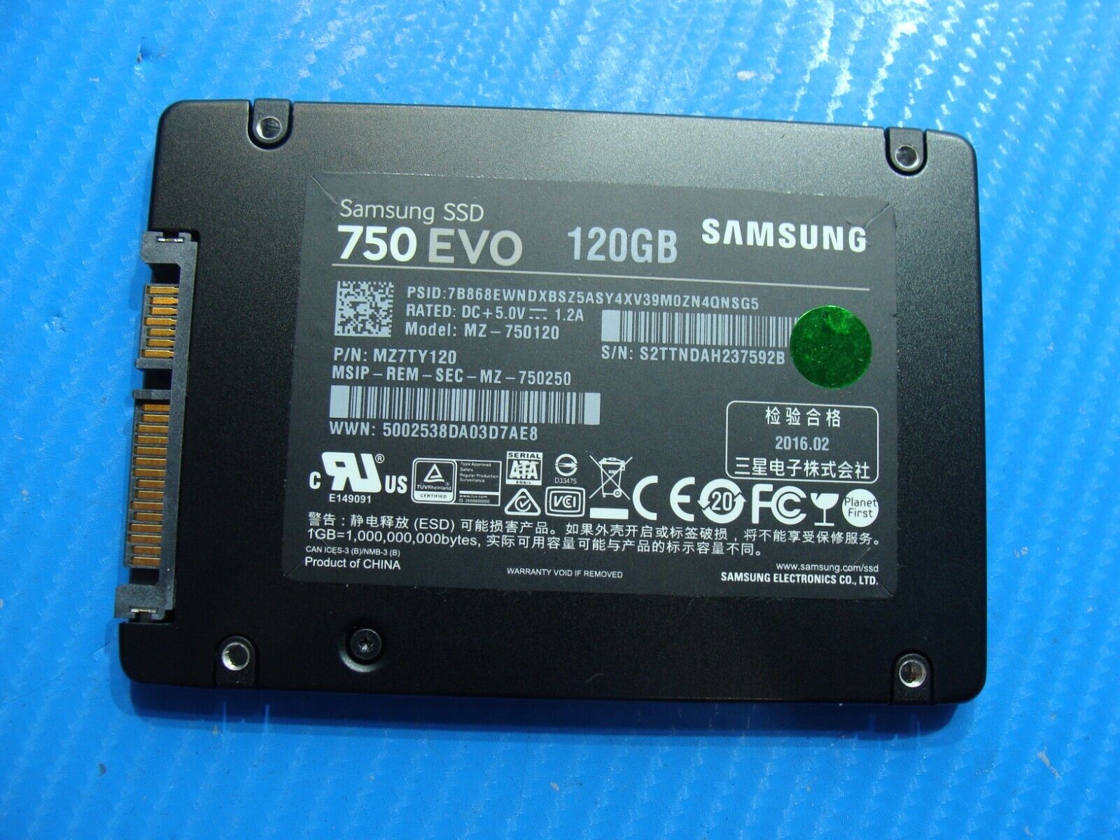 Sony SVS131E21T Samsung 120GB SATA 2.5