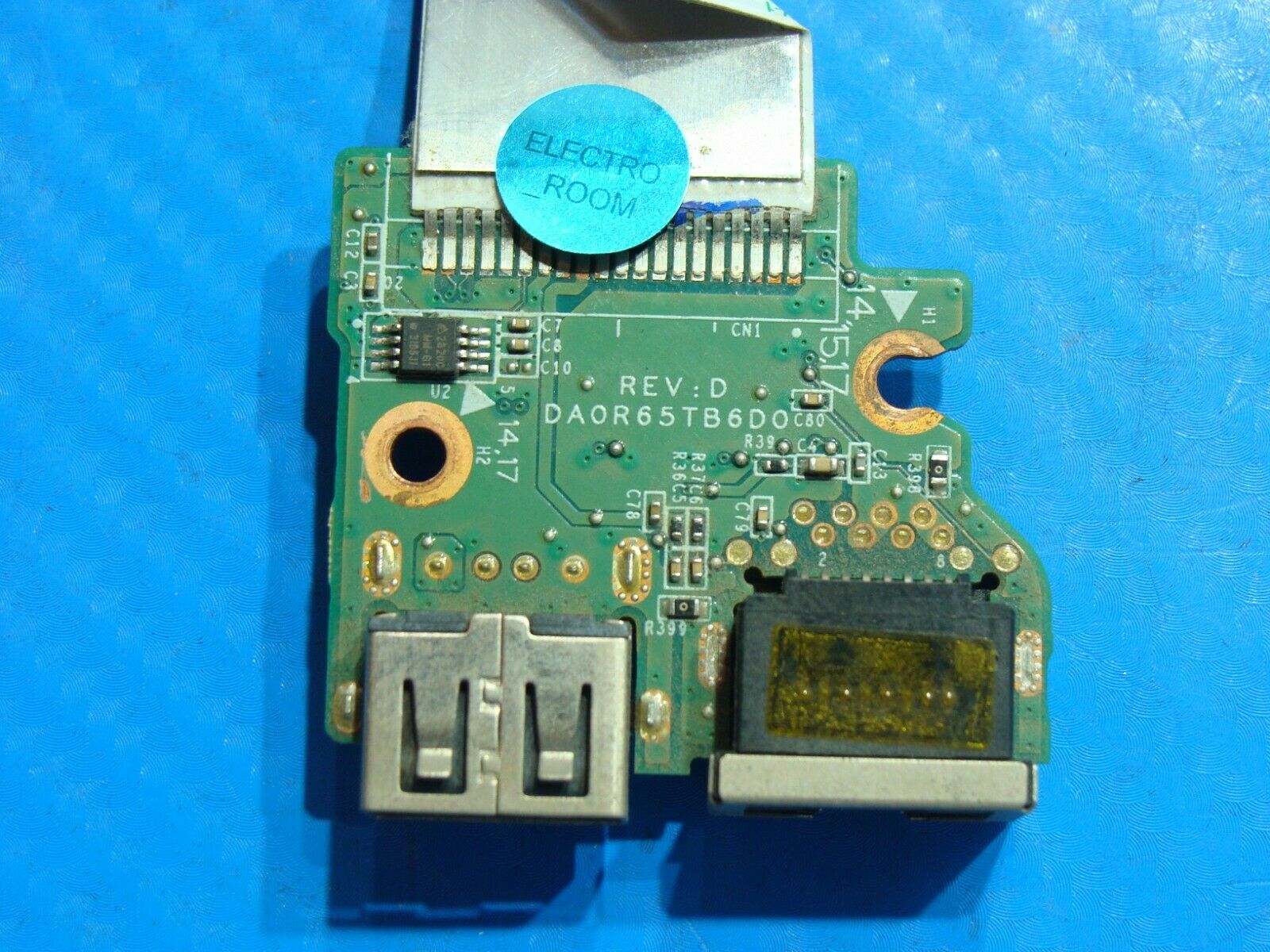 HP Pavilion 15-p002la 15.6