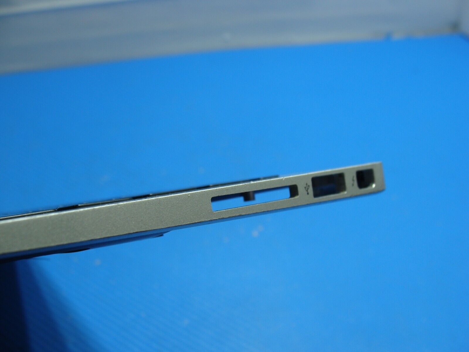 MacBook Air A1466 Early 2014 MD760LL/B 13