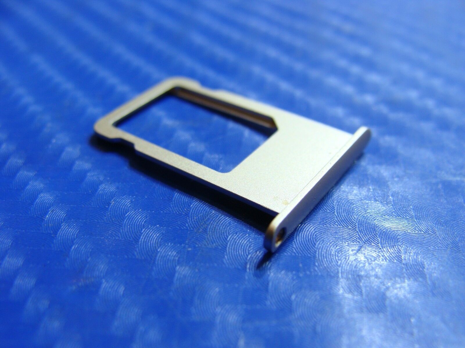 iPhone 6 Plus 16GB A1522 4